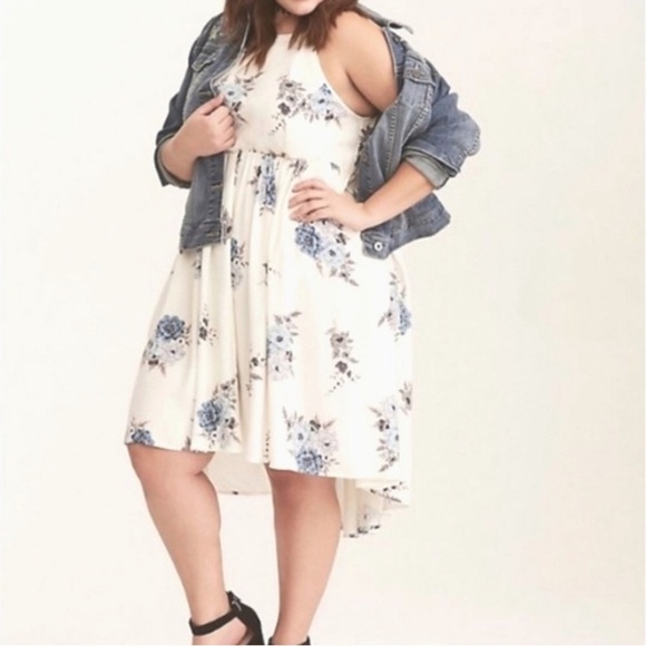 Torrid High Low Challis Floral Dress NWT 1 - Picture 4 of 5